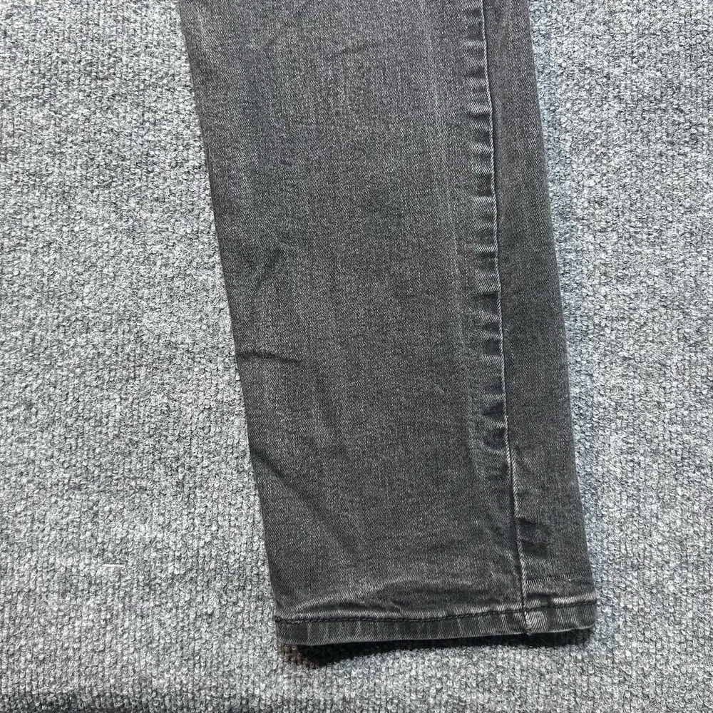 Levi's 502 Men's Regular Tapered Fit Dark Wash Black Jeans (Size: 36 x 34)